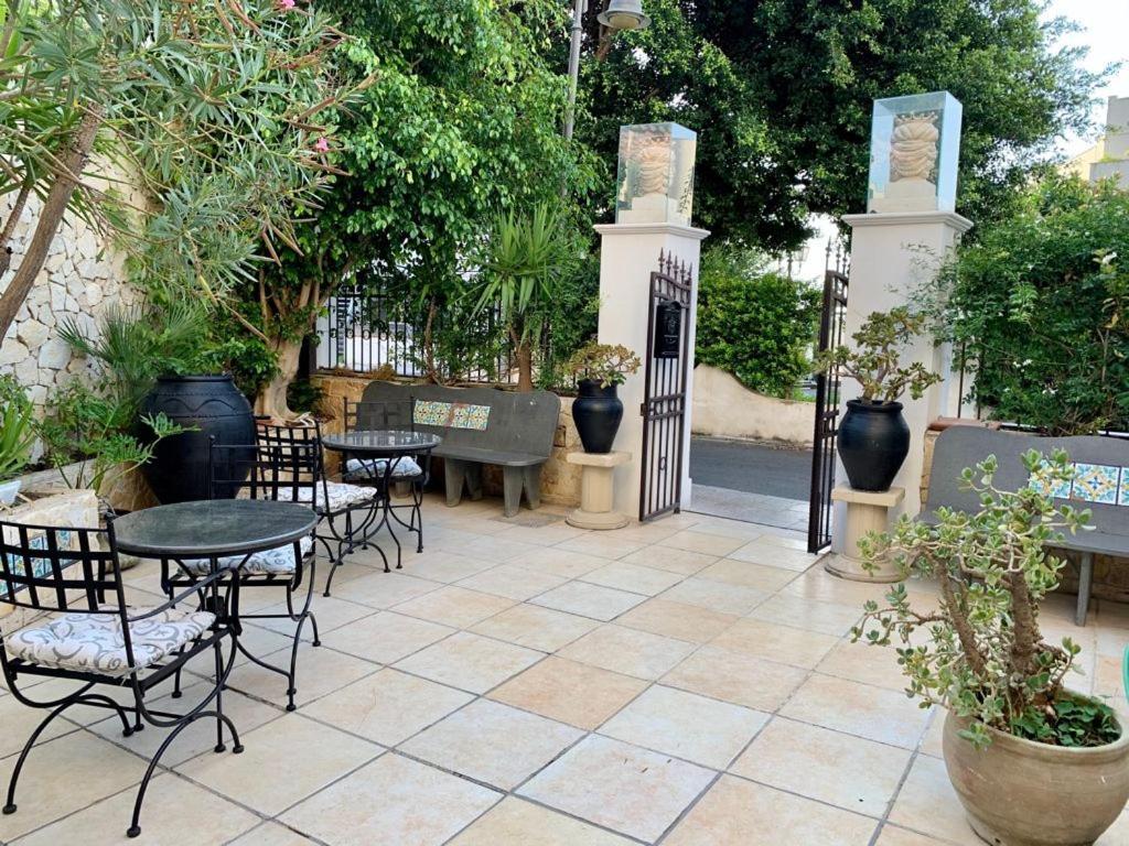 & Linda Hotel Giardini Naxos